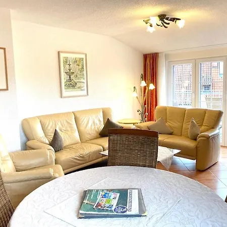 Laugele Apartment *