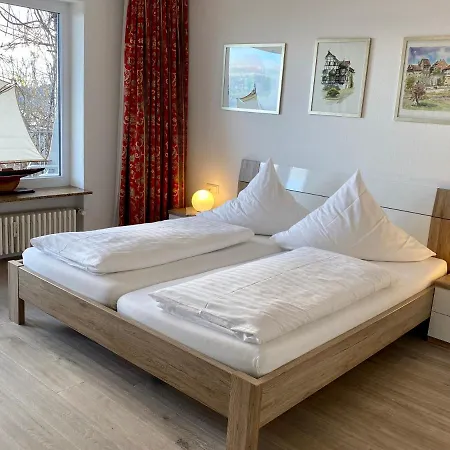 Laugele Apartment *